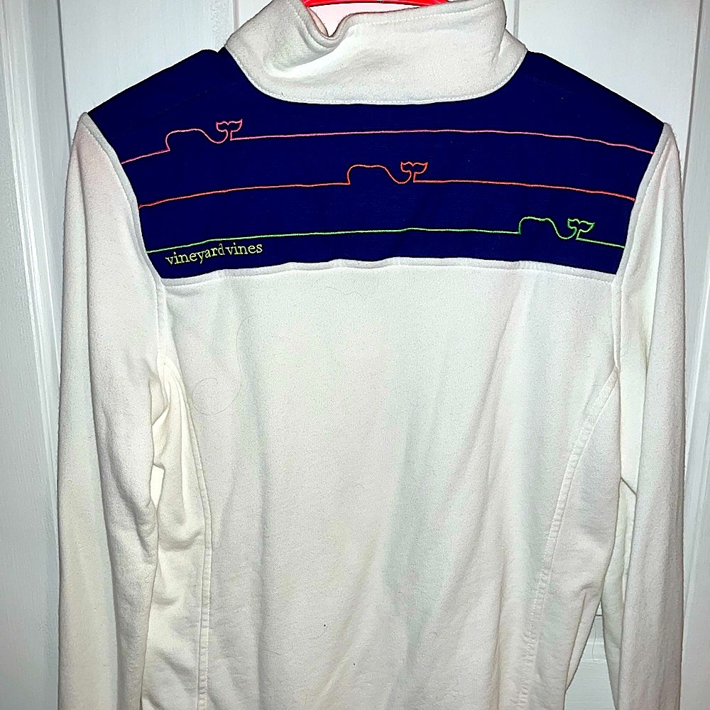 Vineyard vines fleece